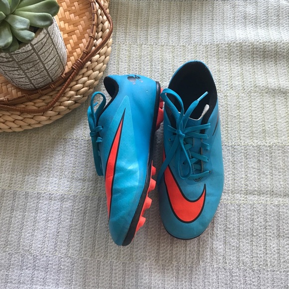 nike hypervenom blue and orange